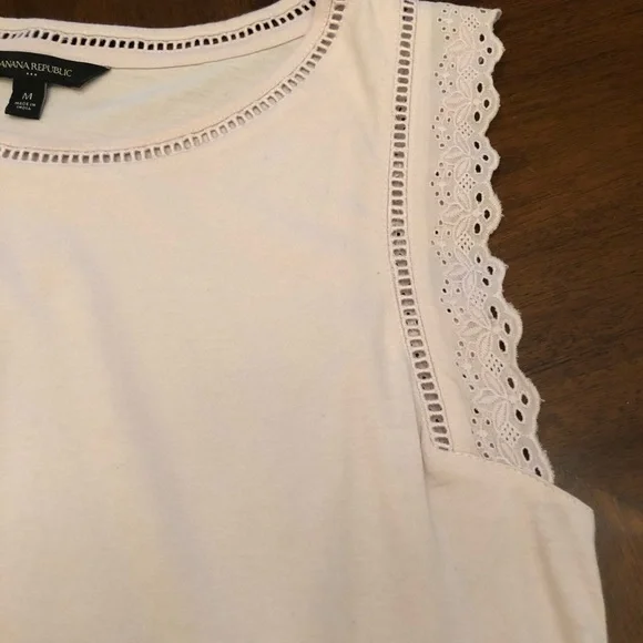 Banana Republic sleeveless Blush top Size M - Picture 3 of 5